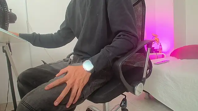 Вебкам-шоу KingAdrian_