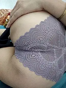 Haralushiaaa 网络视讯表演