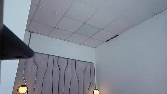 MAISE_HILL1's Live XXX Chat