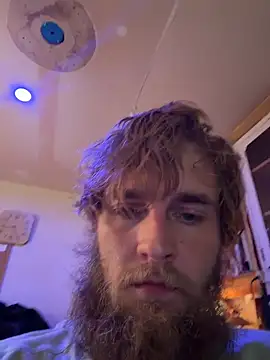 high3ndlowlife 现场XXX聊天