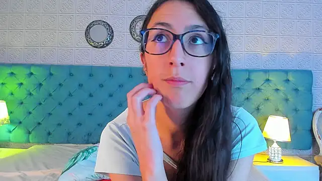 GirafMusic's Live XXX Chat