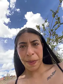 Velunett_19's Webcam Show