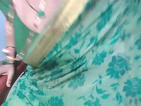sunitha-3's Webcam Show