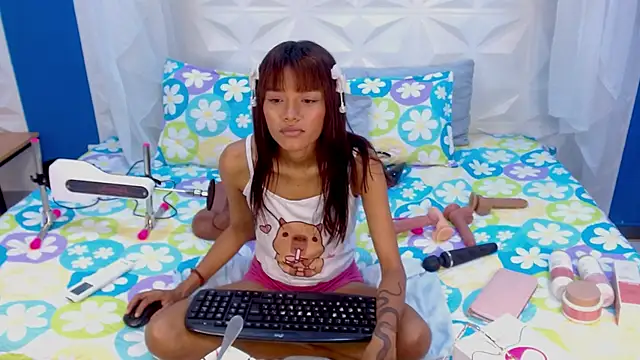 adisson_petite1 라이브 XXX 채팅