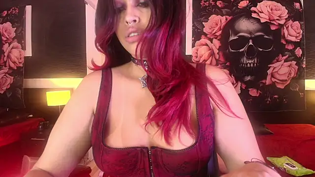 EvaaFoxxy1のライブXXXチャット