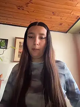 Chat XXX en directo de Alix_Rousses21