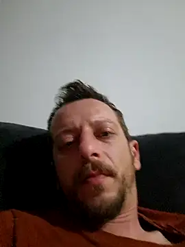 Show modela raducori na web-kameri