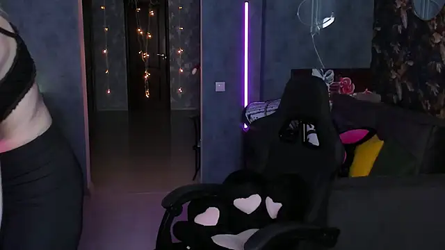 Blckmirrorr's Live XXX Chat