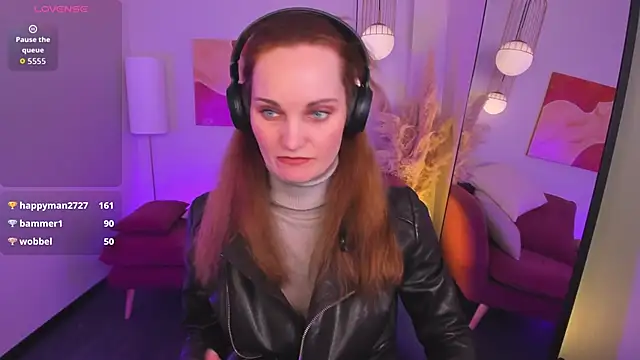 Chat +18 de SaraSubtlety ao vivo