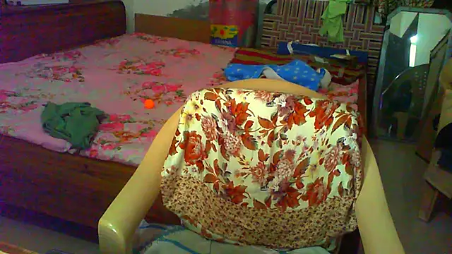 Vbestshow Adlı Modelin Canlı XXX Sohbeti