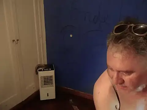 Fabrissi webcam show