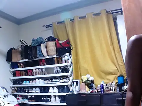 Chat XXX en directo de Kimberlysquit