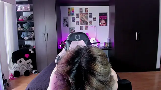 Chatroom XXX en direct de xIce_Boy