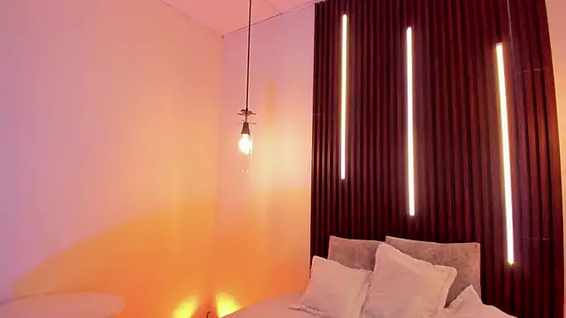 ArianaBaker's Live XXX Chat