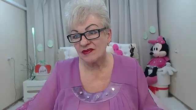 KayleSmoll Chat XXX in diretta