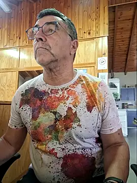 darialmas 现场XXX聊天