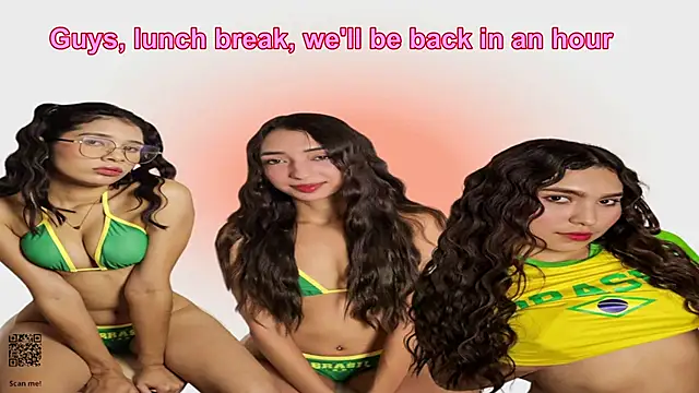 Lesbiandreams: διαδικτυακό σόου στην κάμερα