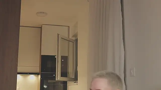 LikaBerry1: онлайн-секс-чат