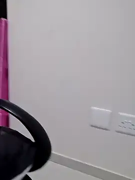 princess-boobz's Webcam Show