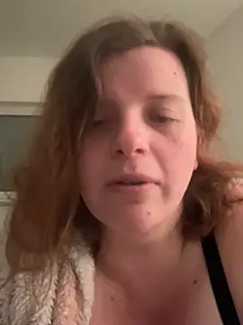 Laura-Loveyou 现场XXX聊天