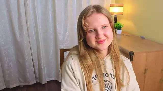 Вебкам-шоу VickieTennis