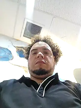 latinoflpr ওয়েবক্যাম শো