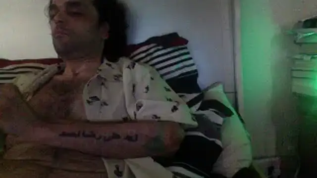 Chat +18 de KungFuPanda001 ao vivo