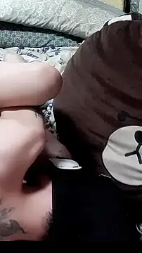 Christopher1024 即時 XXX 聊天