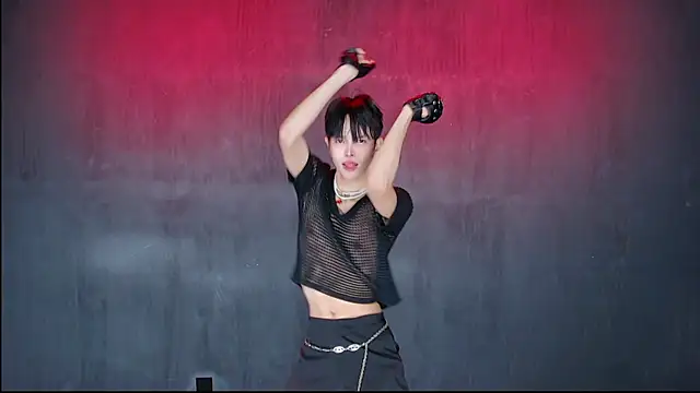 Queen-Vibe – Kamerová šou