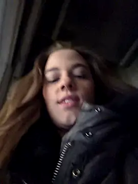 Luna_Lynn – Live XXX-chat