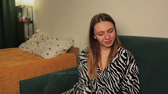 LovelyKatea's Live XXX Chat