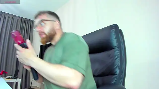 Онлайн чат XXX Findom_guy