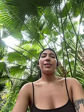 AshleyG_222のライブXXXチャット