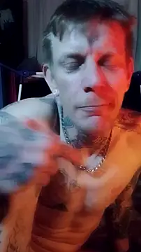 Der_Schoene_Penis Chat XXX in diretta