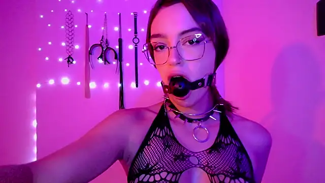 Webkamerová show nina_kink