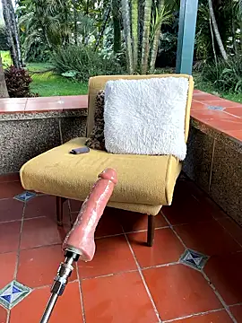 AliceMrtnzn Live XXX chat