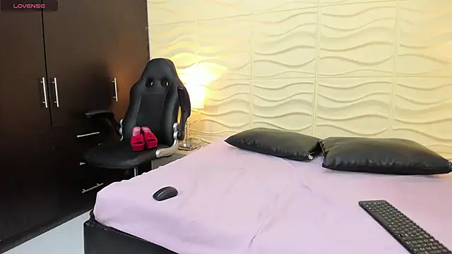 XXX chat uživo modela IsabellaDaft