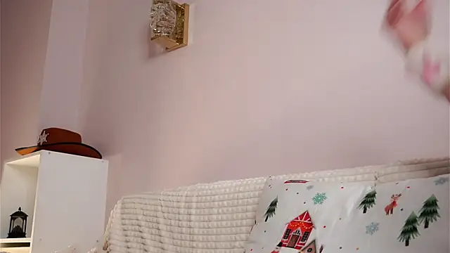 SunnivaCovil Adlı Modelin Canlı XXX Sohbeti