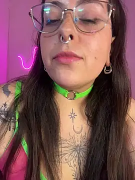Mizztikaa's Webcam Show