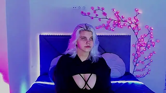 Chat +18 de JoannLowe ao vivo