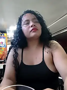 Yaya_watson Live XXX-chat