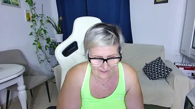 Selenna57 Live XXX Chat