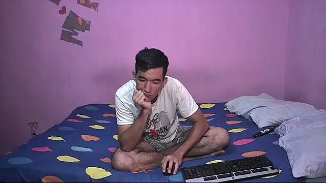 Show modela Sweetiefoxxx na web-kameri