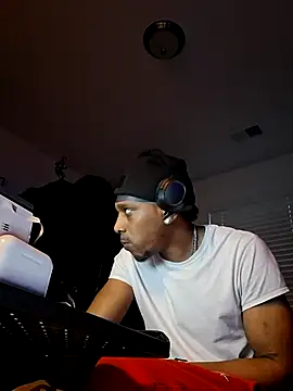 bigboytoy912 Webcamshow