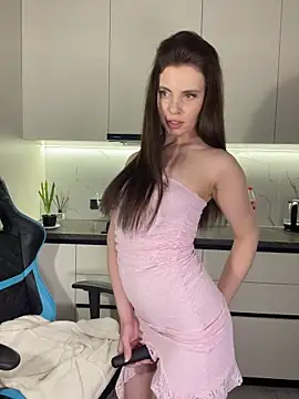 CurlyLaraのライブXXXチャット