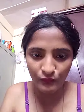 KittyBby14 live XXX chat