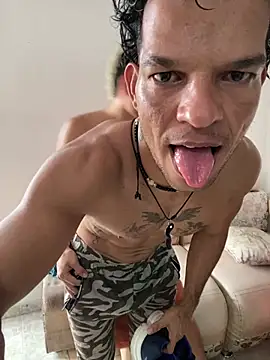 MaxyRyan 现场XXX聊天