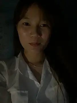 -Eidieea- live XXX chat