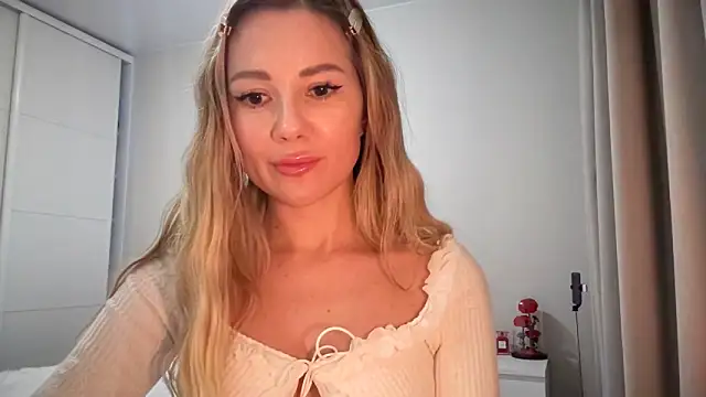 NensySafronsのライブXXXチャット