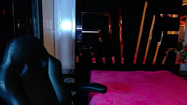 Sharlon_ Pertunjukan Webcam